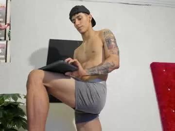 Photos of cristopher23_ from Chaturbate is Freechat