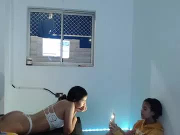 girls_moon_06 from Chaturbate is Freechat