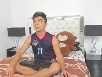 horny_steven_room from Chaturbate is Freechat