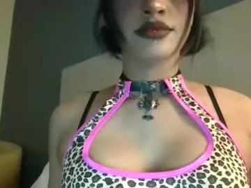 lovelybunnie111 from Chaturbate is Freechat