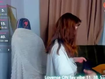 robi_rosemary from Chaturbate is Freechat