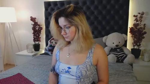 bryardoll from Cherry is Freechat