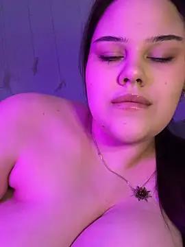 31MoonLight13 from StripChat is Freechat