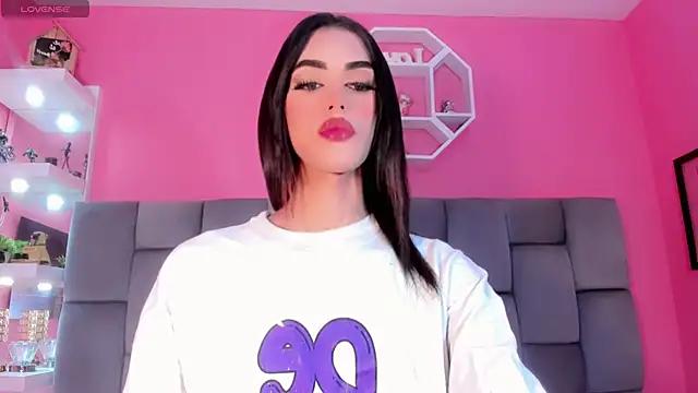 alejandra_doll from StripChat is Freechat