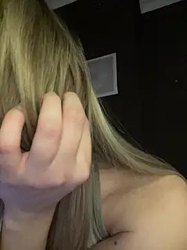 Alisa_Rise from StripChat is Freechat