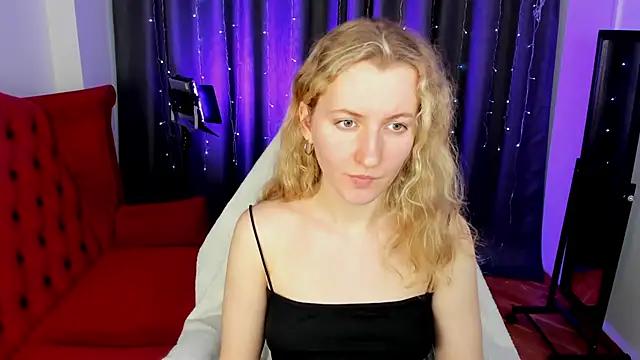 Cassie_Evanss from StripChat is Freechat