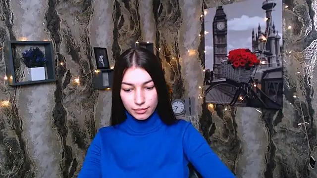 KarolinaRosse_ from StripChat is Freechat