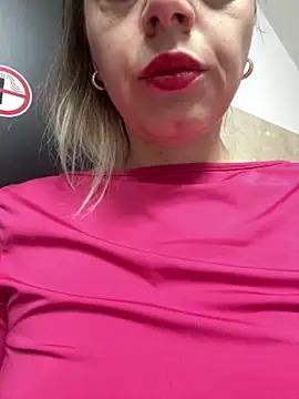 ladywithbigass from StripChat is Freechat