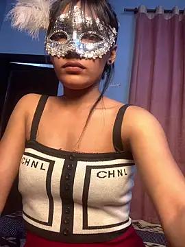 Lovely_Sweetyy from StripChat is Freechat