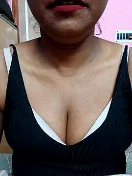 RUBINAA009 from StripChat is Freechat