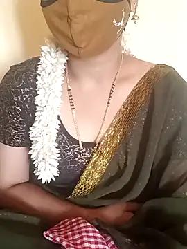 yourtamilcouple from StripChat is Freechat